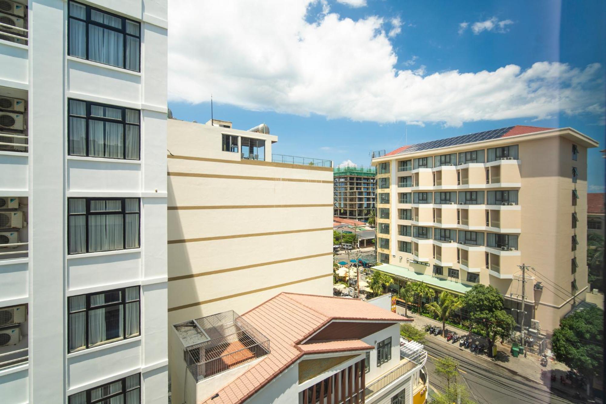 Trang Ngan Hotel By Thg Da Nang Eksteriør billede