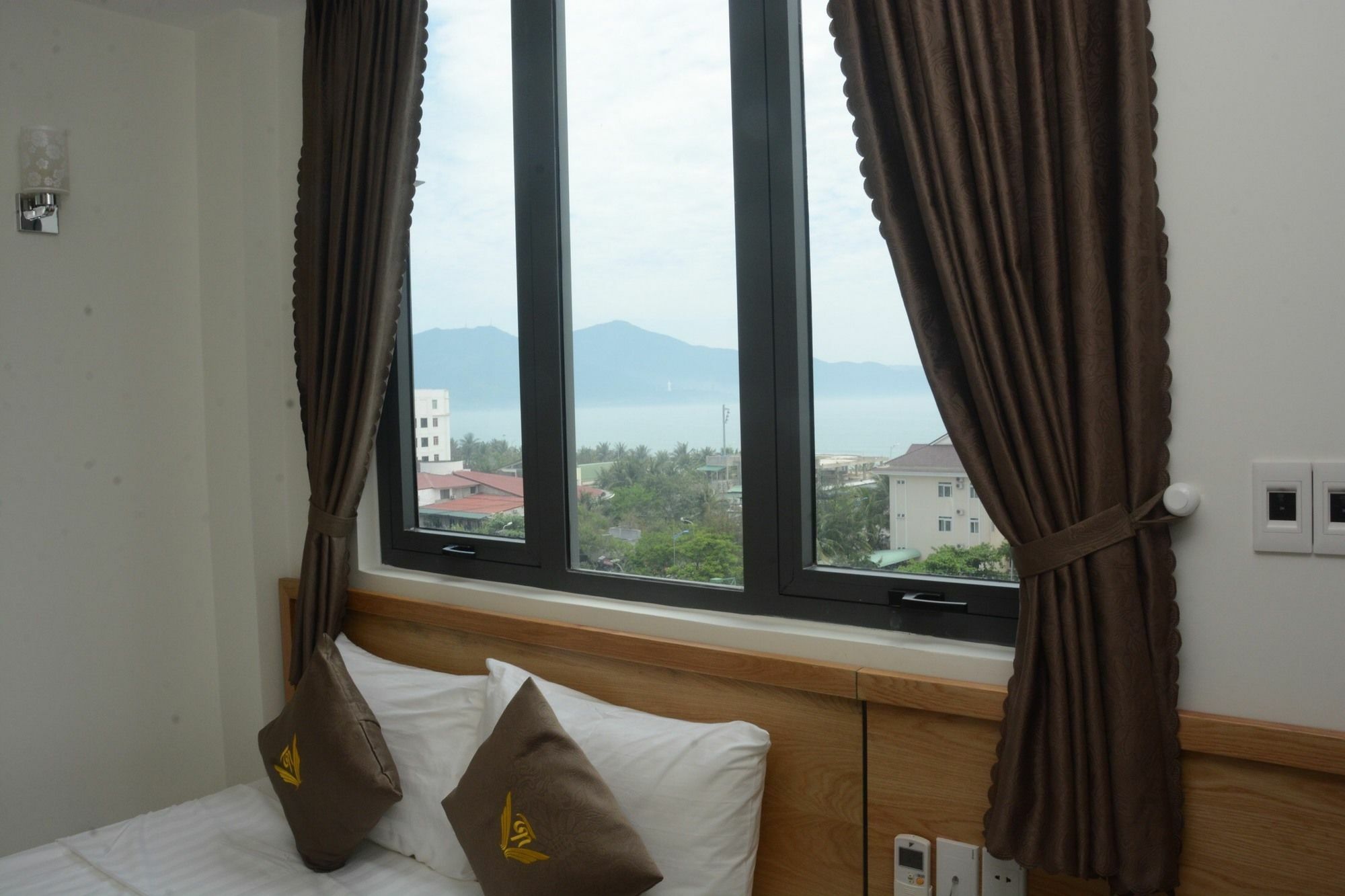 Trang Ngan Hotel By Thg Da Nang Eksteriør billede